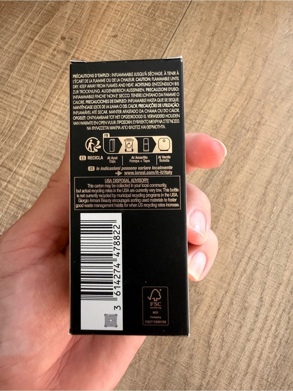 Giorgio Armani Luminous Silk Foundation shade 6